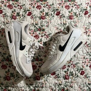 Nike Air Max 90